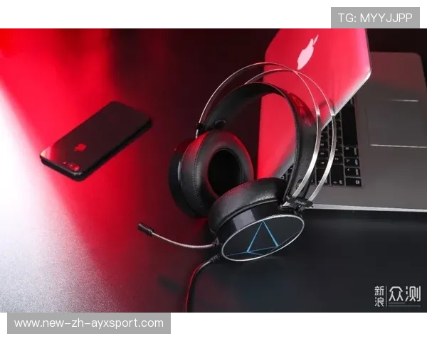 《电竞设备升级潮流，电竞专用耳机、显示器大受追捧》，电竞耳机用什么接口的好处